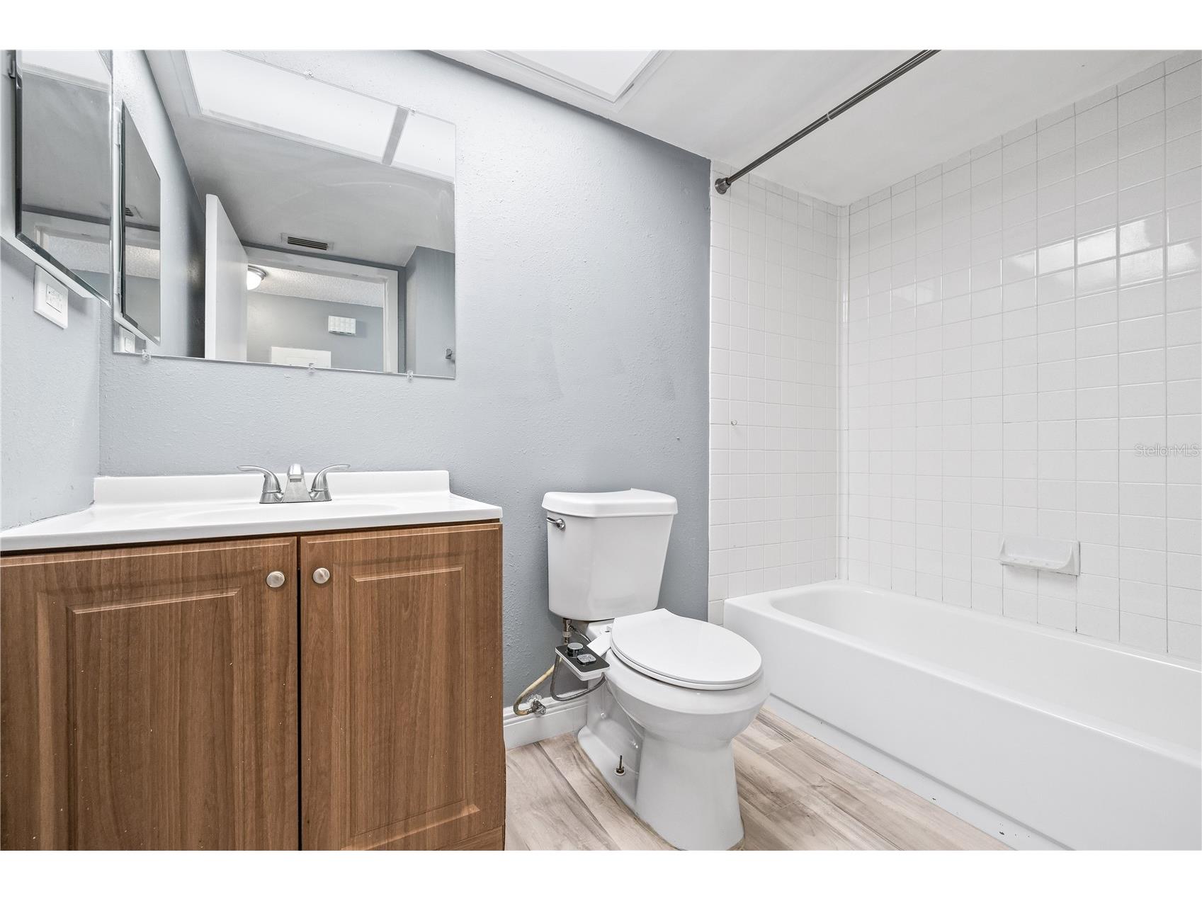 5169 Puritan Circle Tampa FL 33617 TB8486793 image20