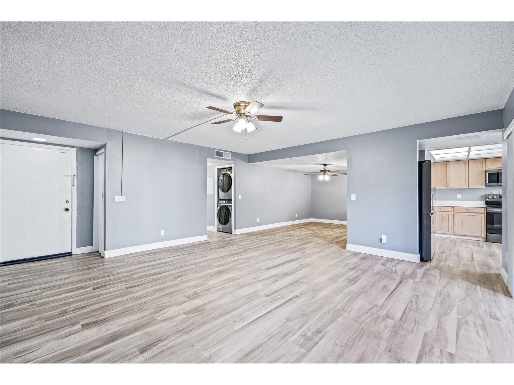 5169 Puritan Circle Tampa FL 33617 TB8486793 image3