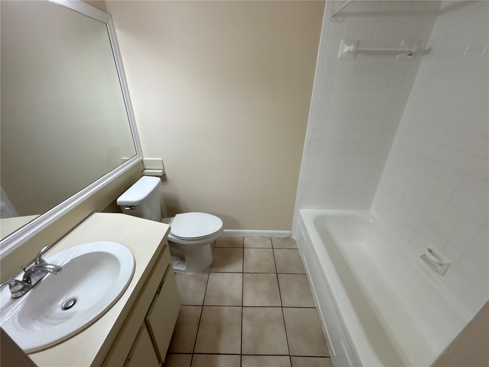 5169 Vineland Road #B208 Orlando FL 32811 O6412481 image16