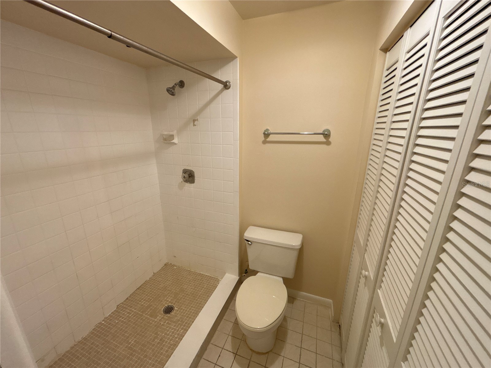 5169 Vineland Road #B208 Orlando FL 32811 O6412481 image23