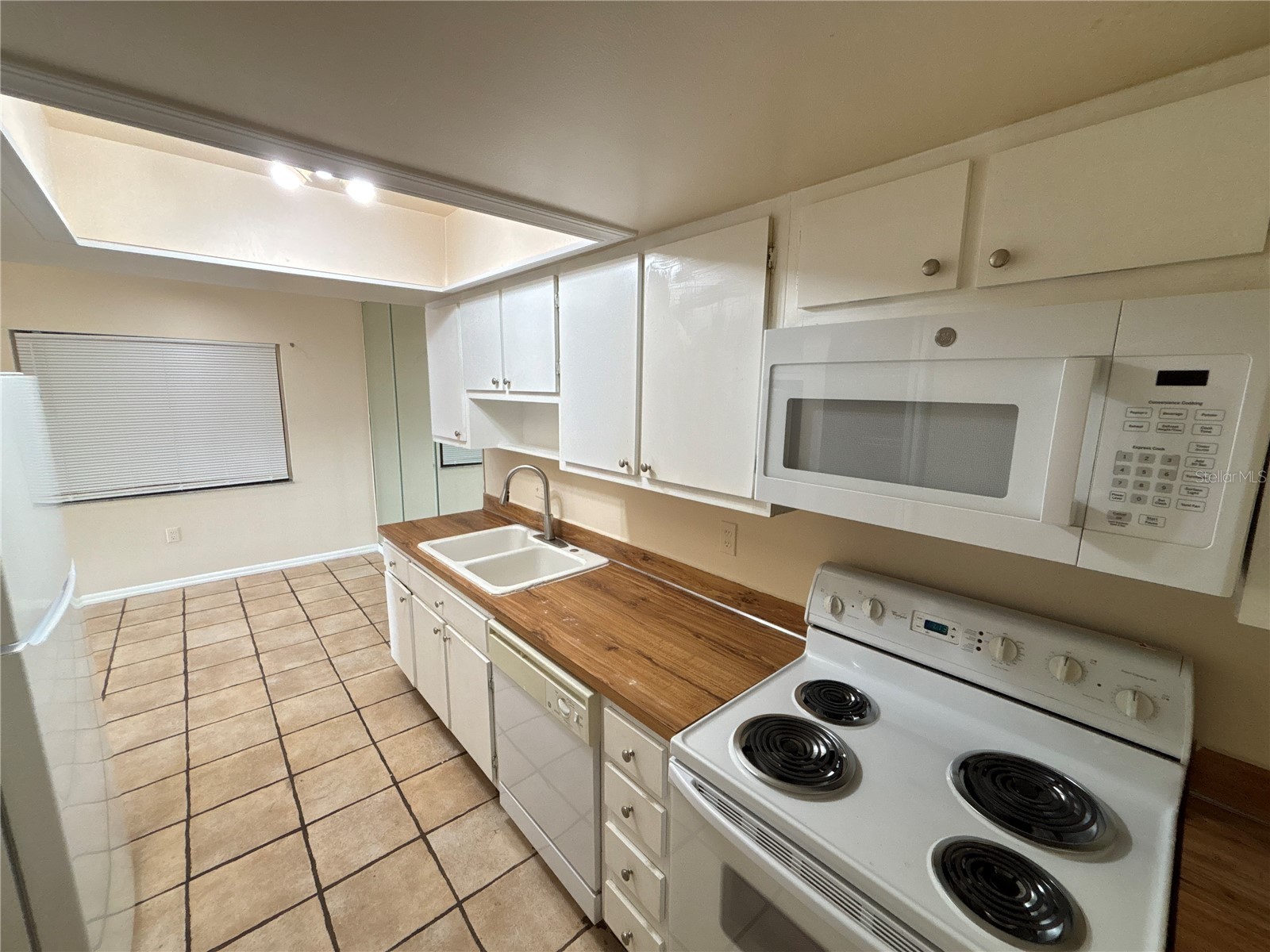 5169 Vineland Road #B208 Orlando FL 32811 O6412481 image6