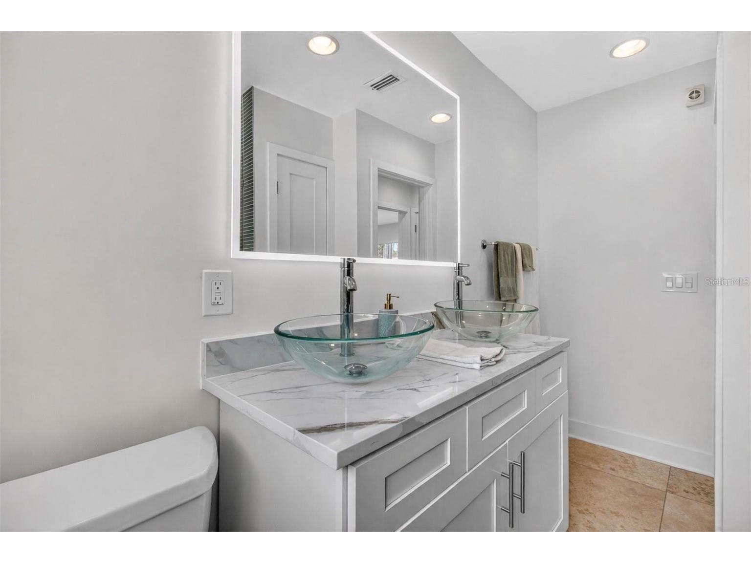 517 39th Avenue Saint Pete Beach FL 33706 TB8495851 image18