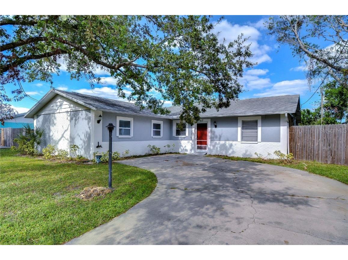 517 65th Avenue E Bradenton FL 34203 TB8337206 image1