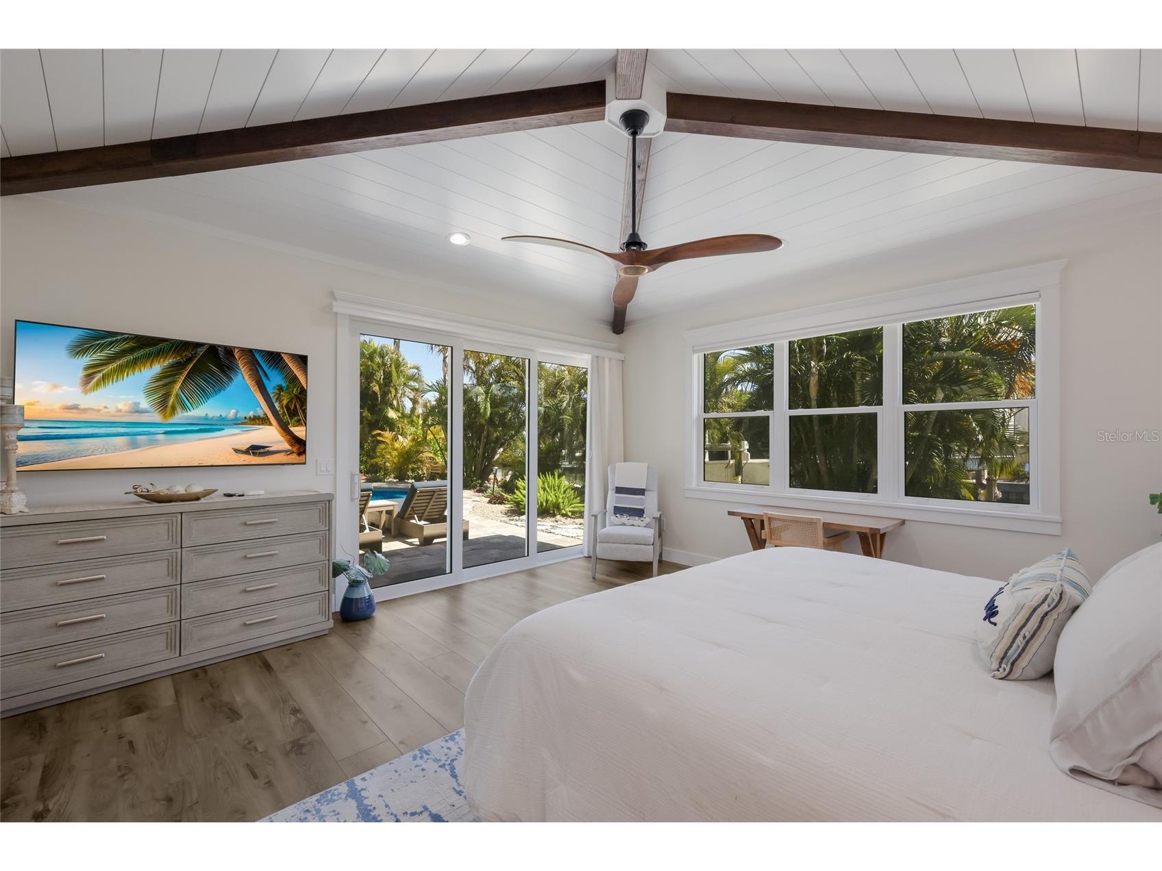 517 70th Street Holmes Beach FL 34217 A4685953 image17