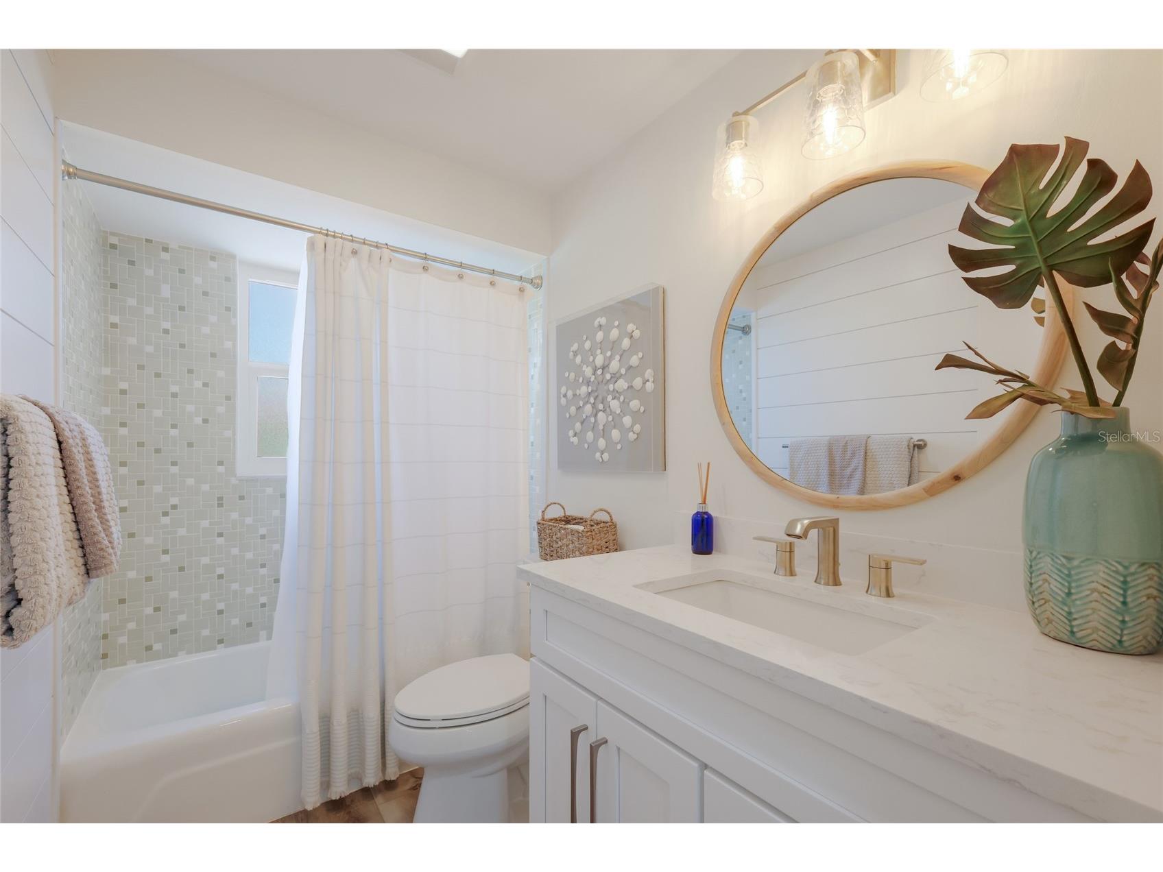 517 70th Street Holmes Beach FL 34217 A4685953 image22