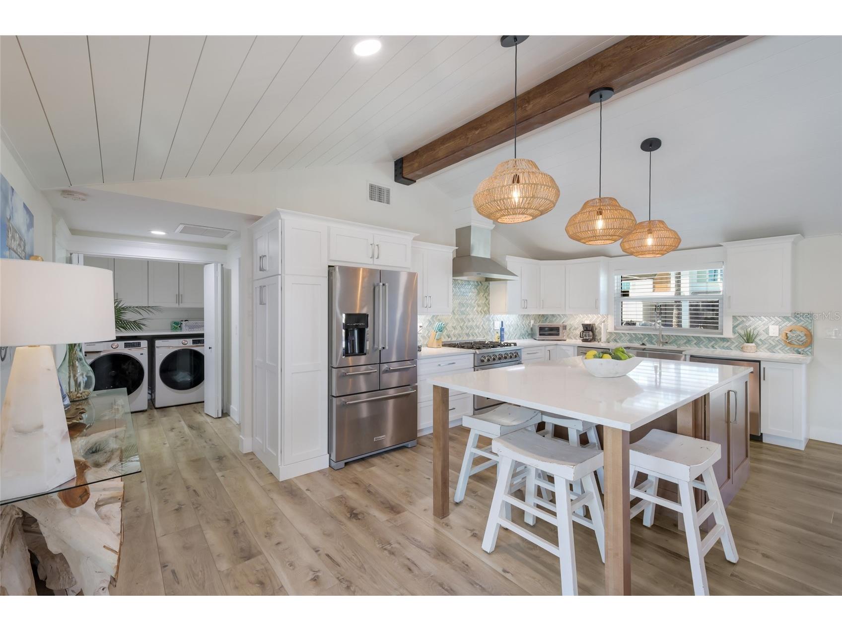 517 70th Street Holmes Beach FL 34217 A4685953 image8