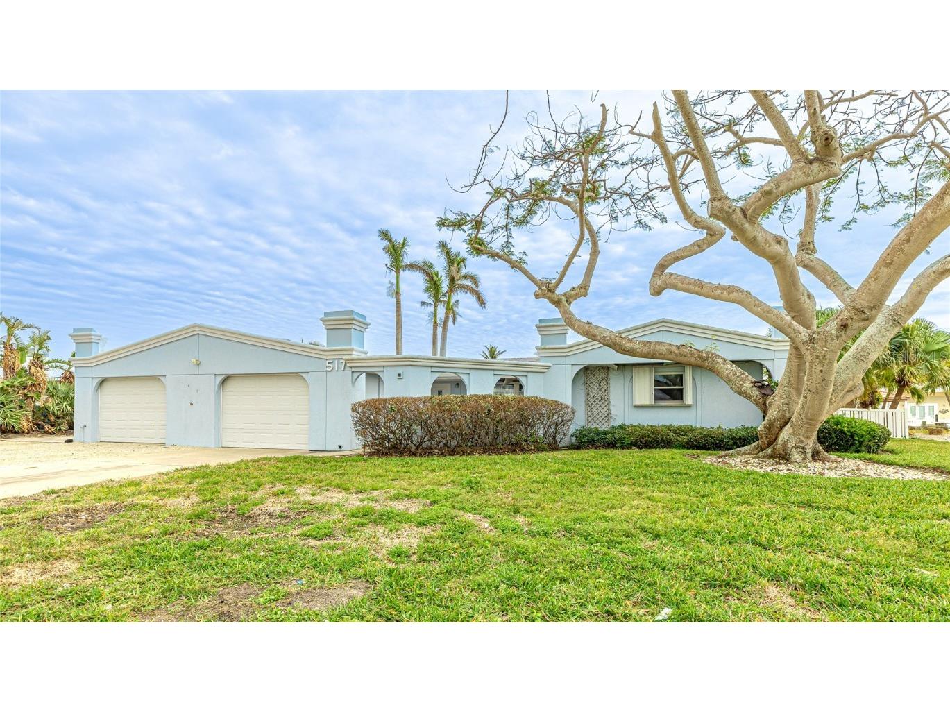 517 71st Street Holmes Beach FL 34217 A4636345 image1