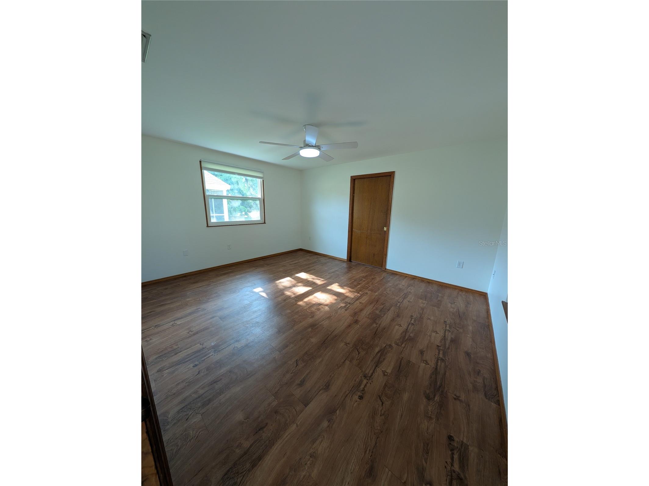 517 Bearded Oaks Circle Sarasota FL 34232 A4696585 image18