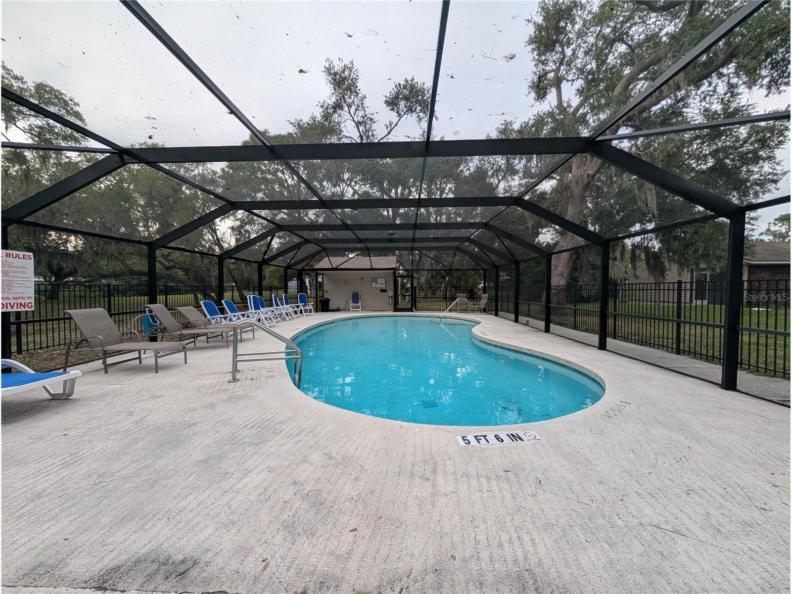 517 Bearded Oaks Circle Sarasota FL 34232 A4696585 image30