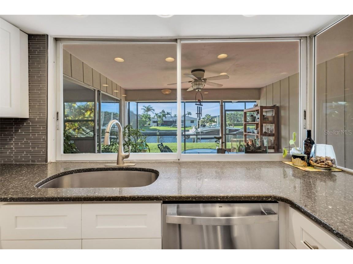 517 Belvedere Court Punta Gorda FL 33950 - MACKERAL LAGOON C7515724 image16