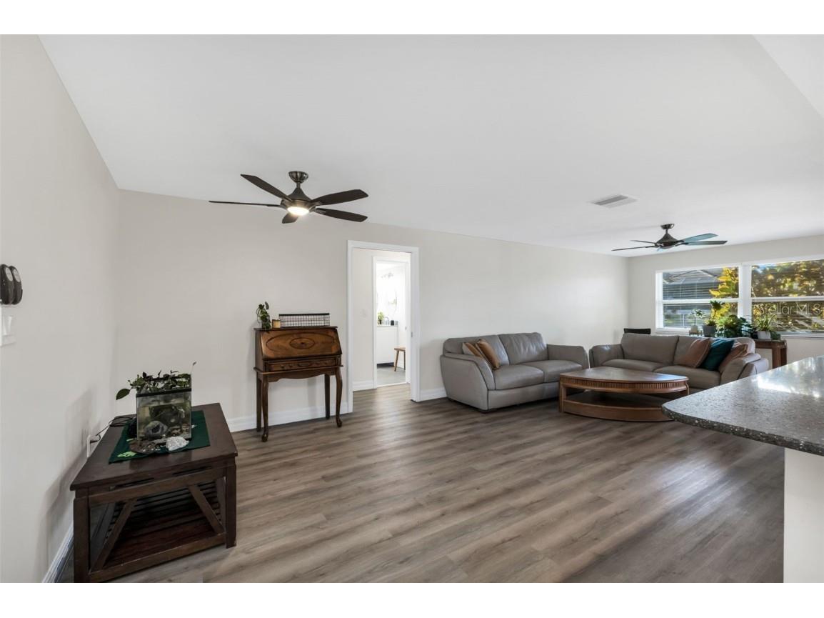 517 Belvedere Court Punta Gorda FL 33950 - MACKERAL LAGOON C7515724 image18