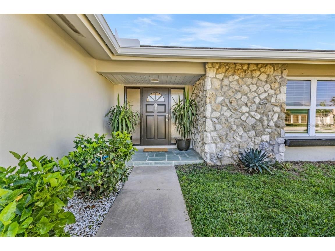 517 Belvedere Court Punta Gorda FL 33950 - MACKERAL LAGOON C7515724 image5