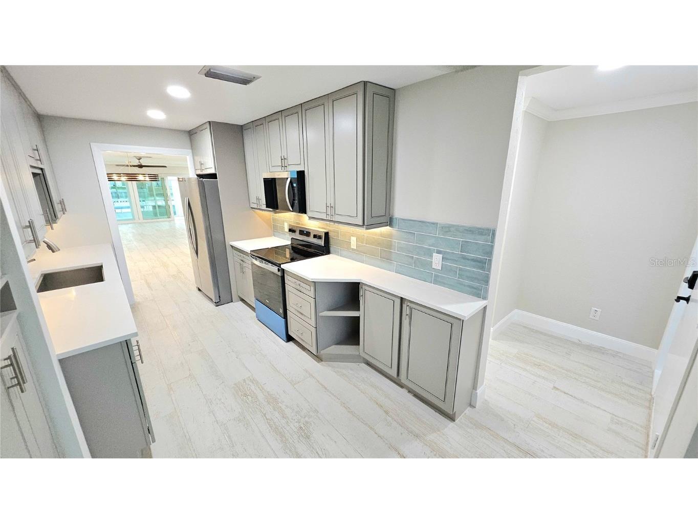 517 Boca Ciega Point Boulevard N Saint Petersburg FL 33708 TB8448500 image13