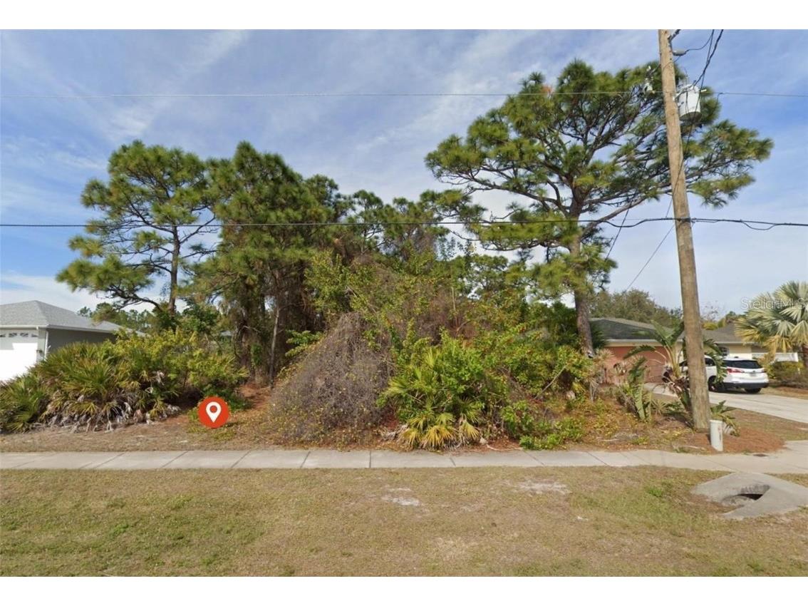 517 Boundary Boulevard Rotonda West FL 33947 A4667639 image4