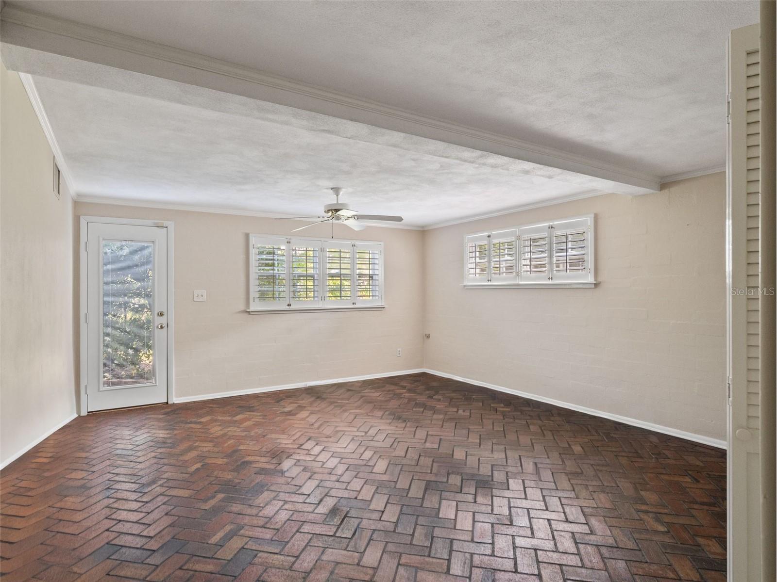 517 Derry Down Road Orlando FL 32806 - LAKE JENNIE JEWEL O6407854 image31