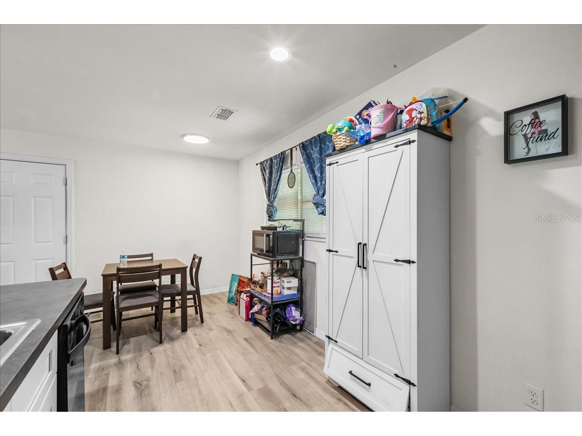 517 E Main Street Bronson FL 32621 GC539095 image12