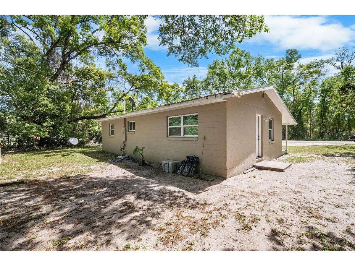 517 E Main Street Bronson FL 32621 GC539095 image20
