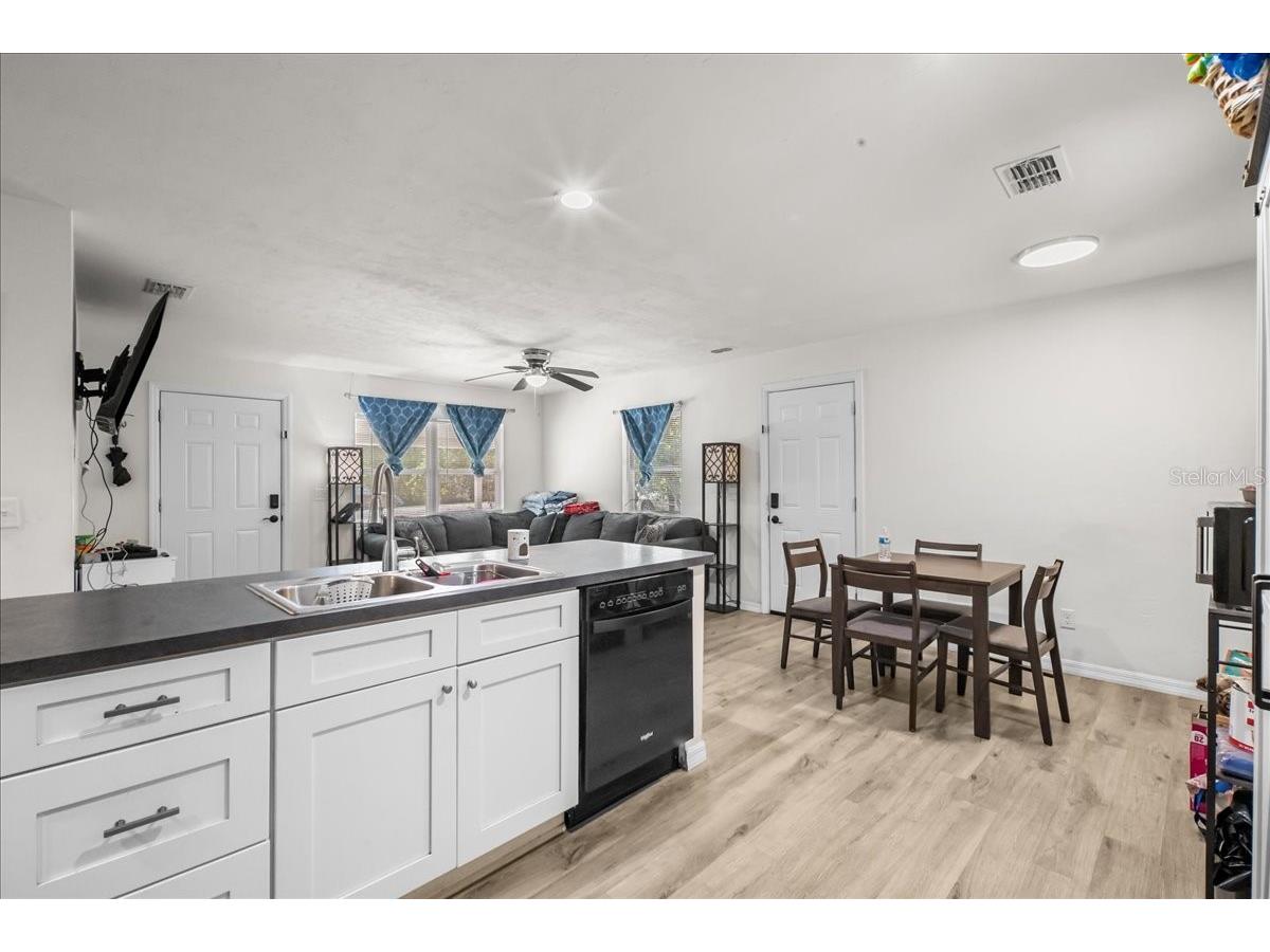 517 E Main Street Bronson FL 32621 GC539095 image9