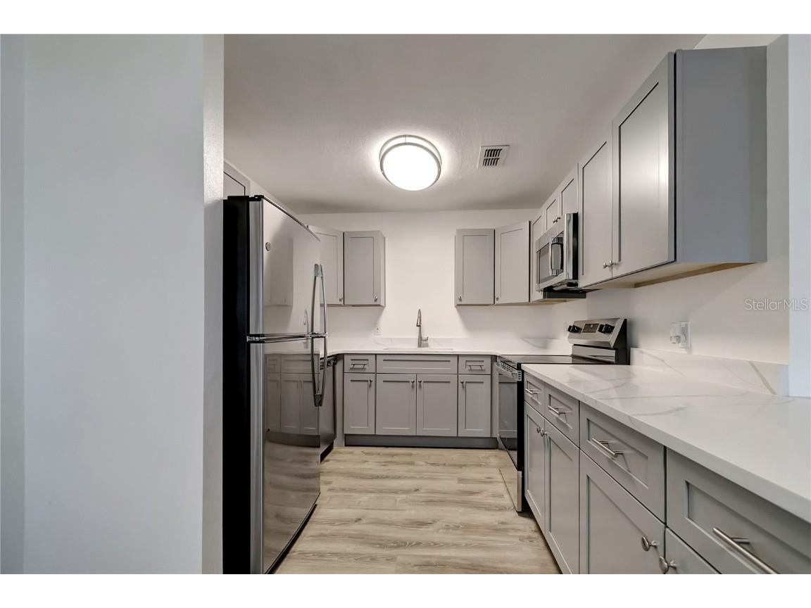 517 Fairhope Drive Apollo Beach FL 33572 TB8402234 image11