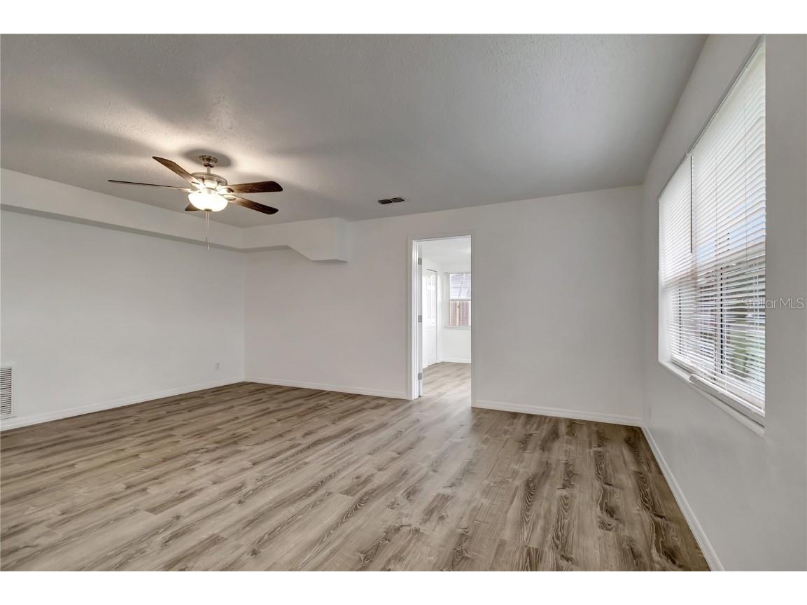 517 Fairhope Drive Apollo Beach FL 33572 TB8402234 image5