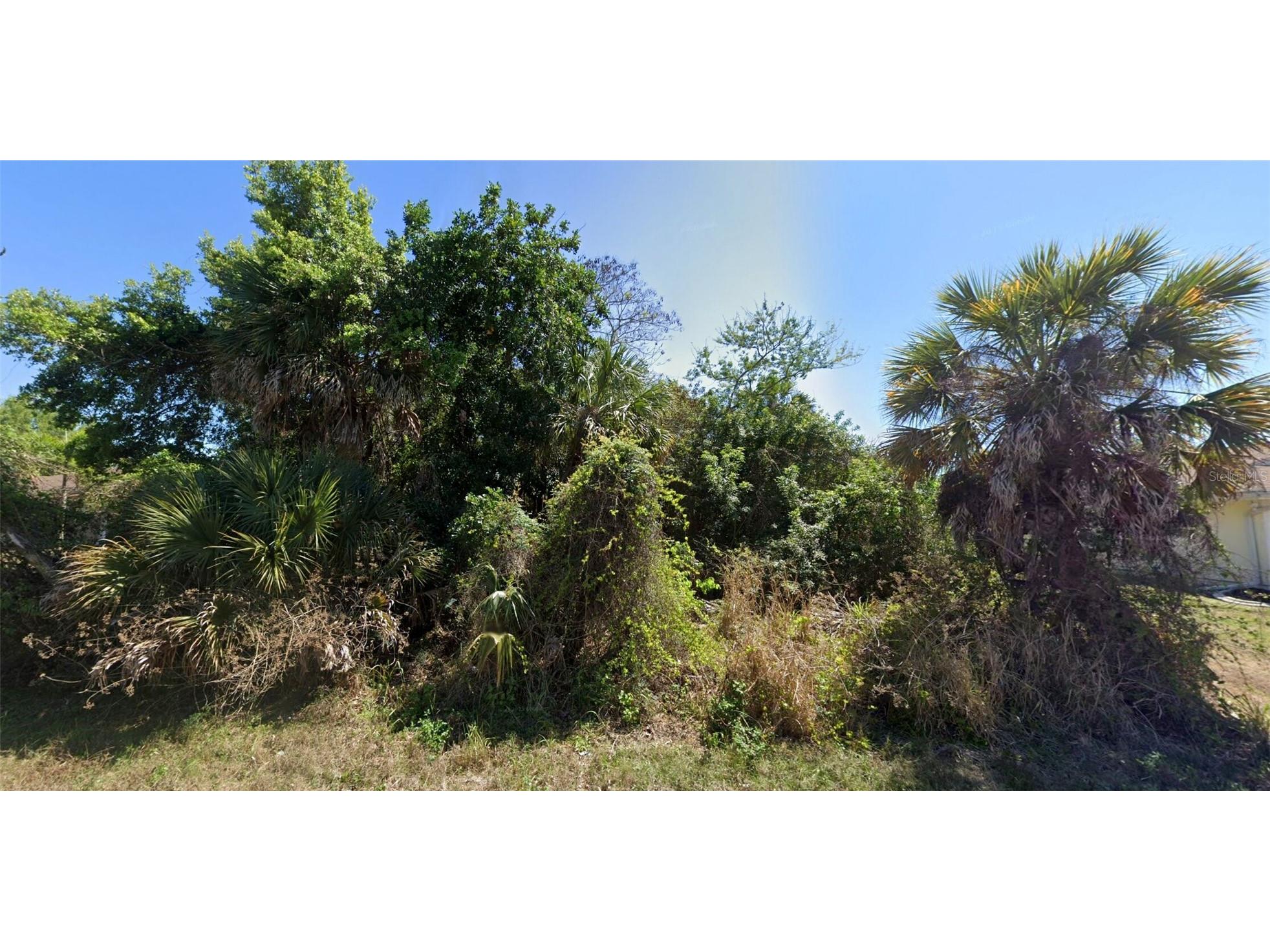 517 Fairview Avenue NW Port Charlotte FL 33952 A4684514 image1