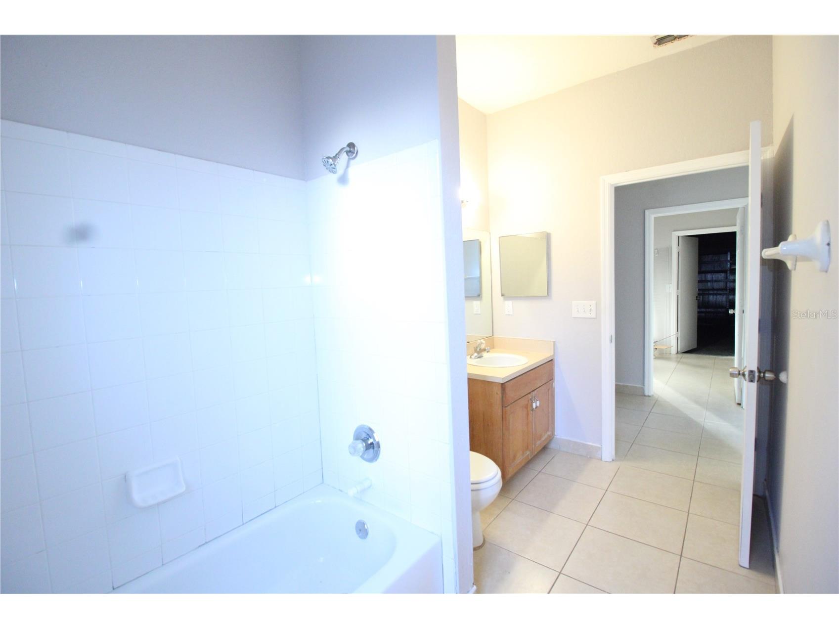 517 Heather Glen Winter Haven FL 33884 P4935924 image34