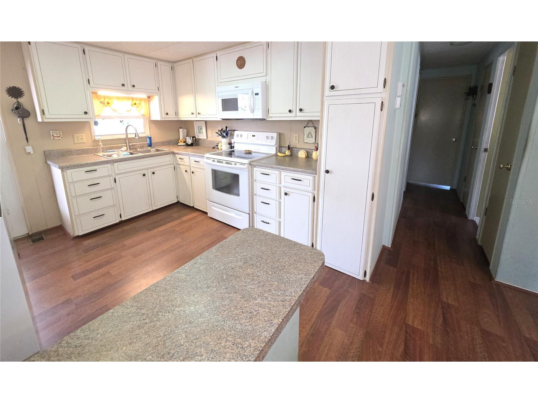 517 Ideal Place North Port FL 34287 C7522350 image3