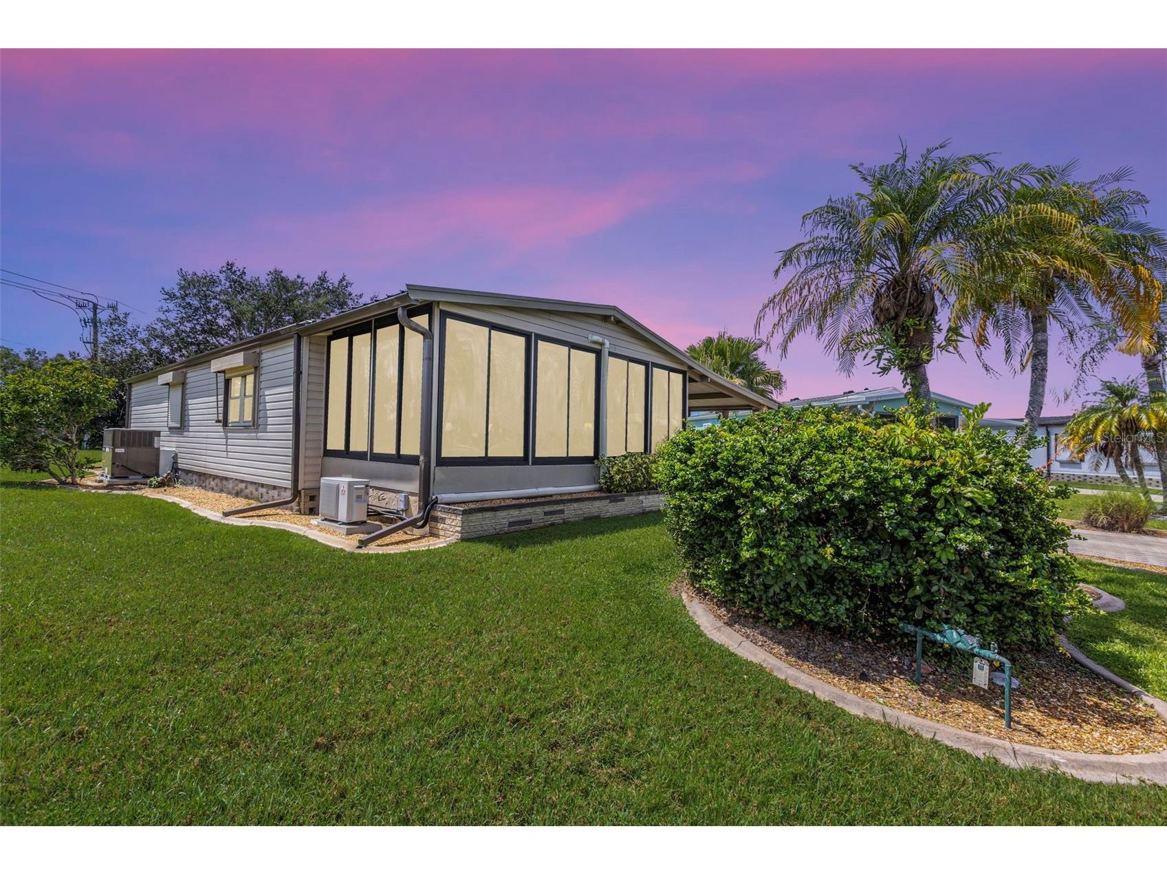 517 La Playa Circle North Port FL 34287 TB8413100 image1