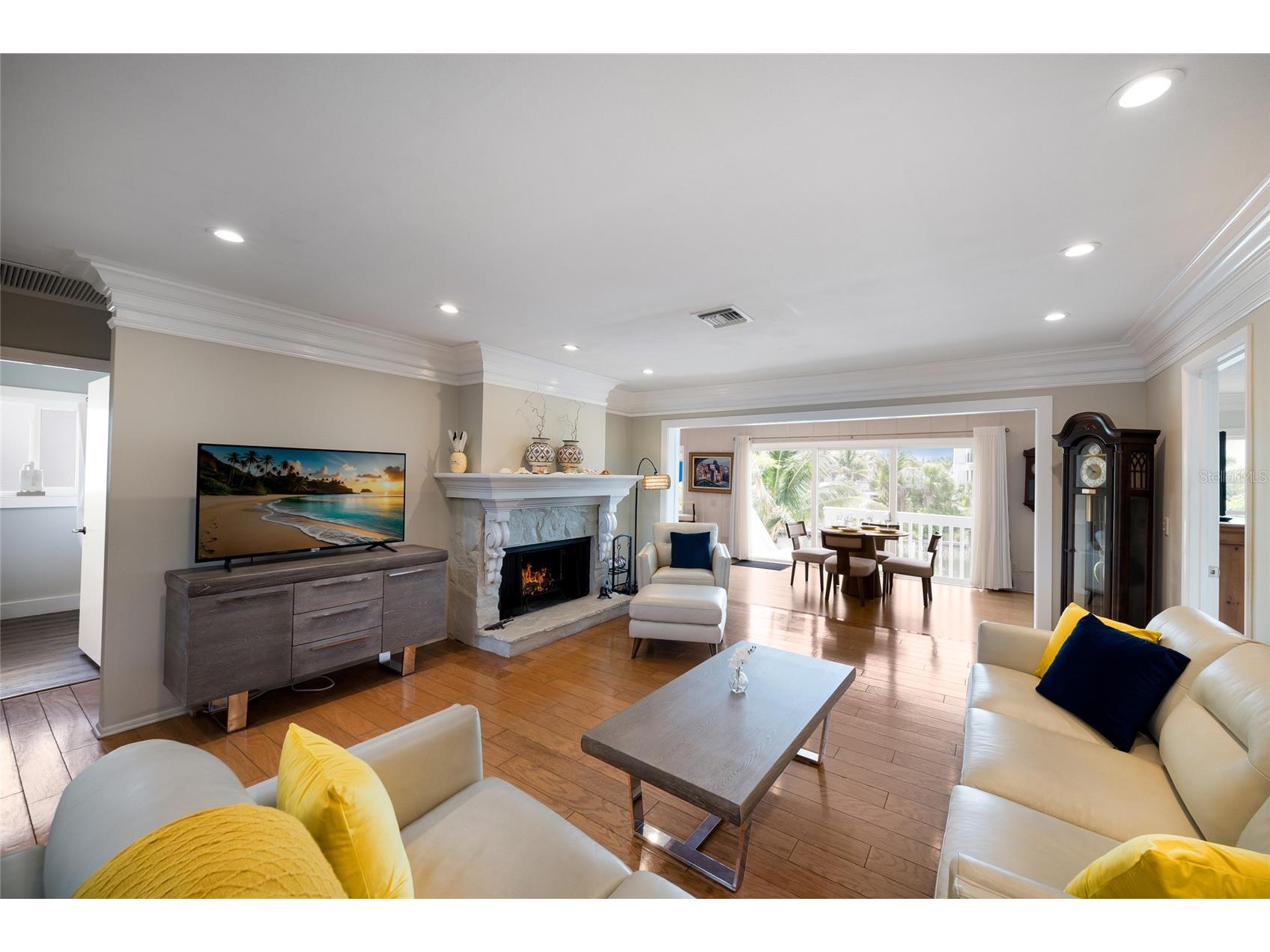 517 Loquat Drive Anna Maria FL 34216 A4695654 image9