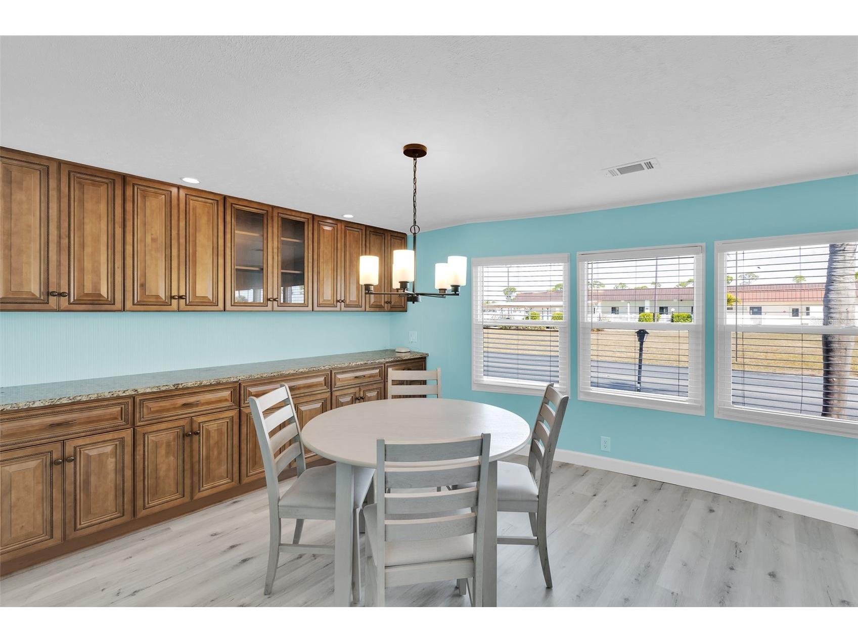 517 Los Altos North Port FL 34287 TB8479744 image11