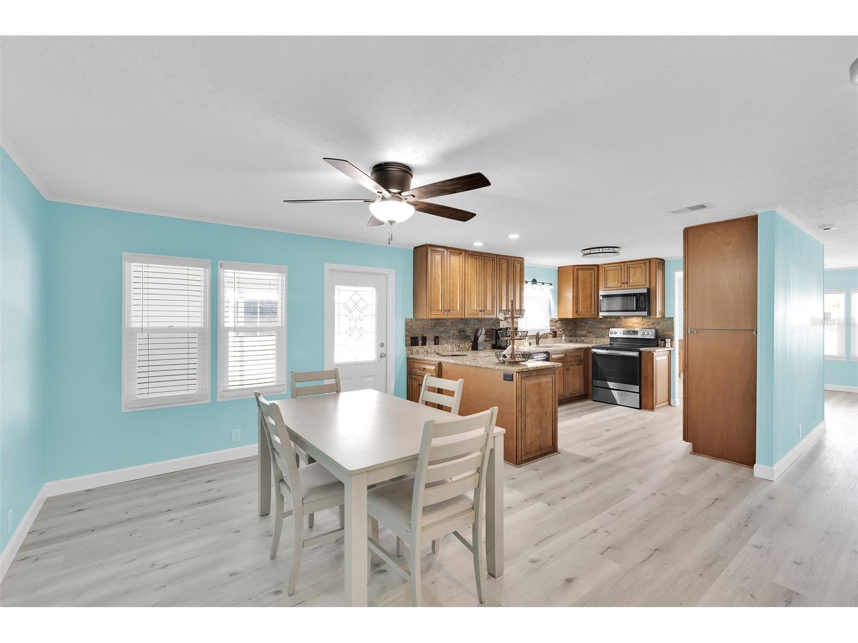 517 Los Altos North Port FL 34287 TB8479744 image6