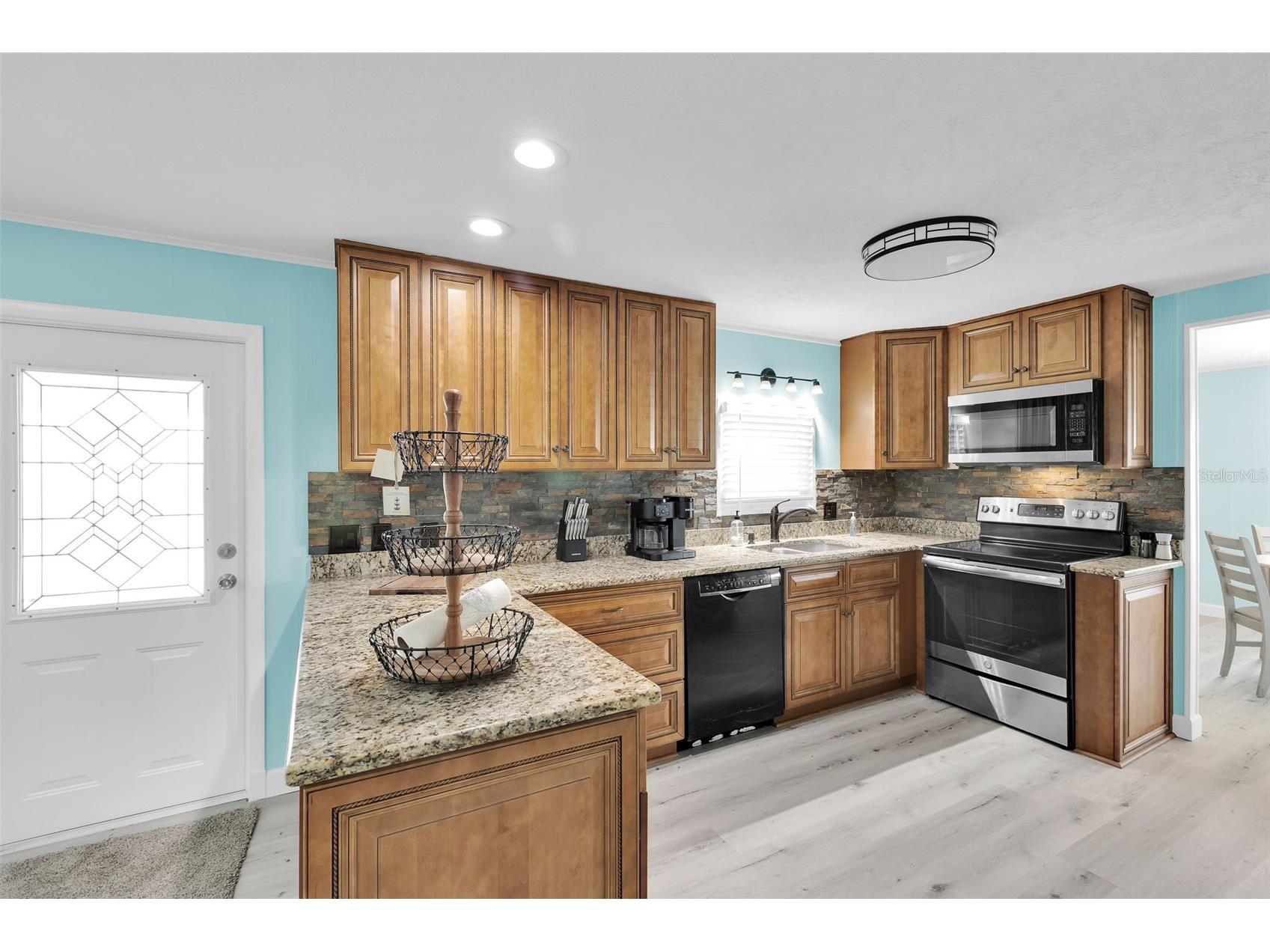 517 Los Altos North Port FL 34287 TB8479744 image9