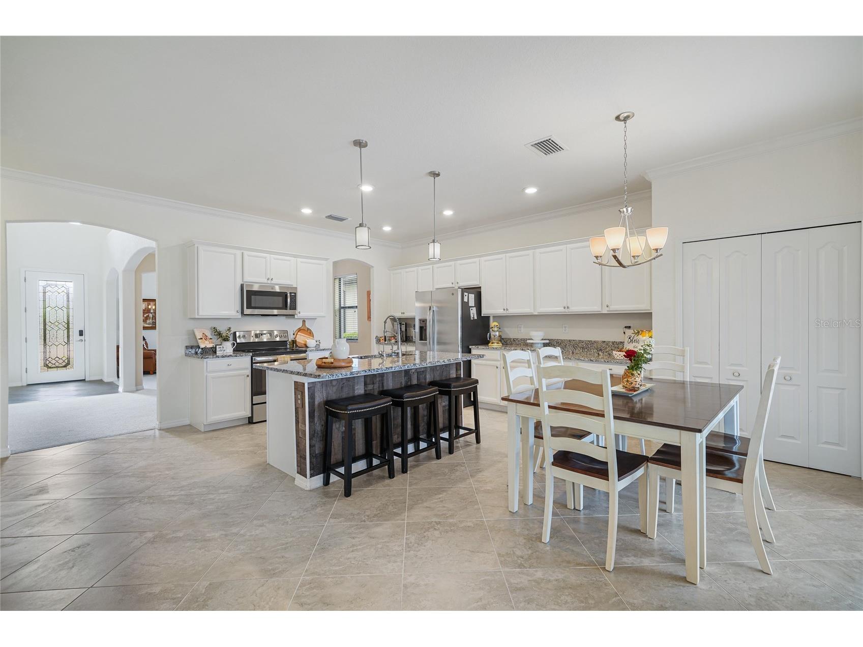 517 Mimosa Court Bradenton FL 34212 A4691747 image10
