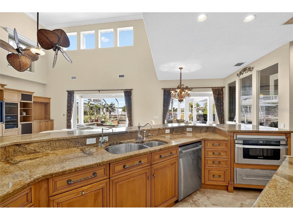 517 Mirabay Boulevard Apollo Beach FL 33572 TB8414601 image35