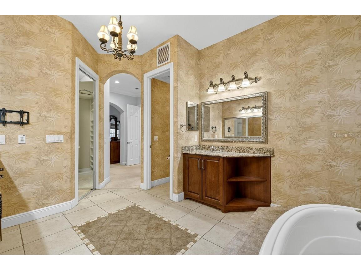 517 Mirabay Boulevard Apollo Beach FL 33572 TB8435390 image36