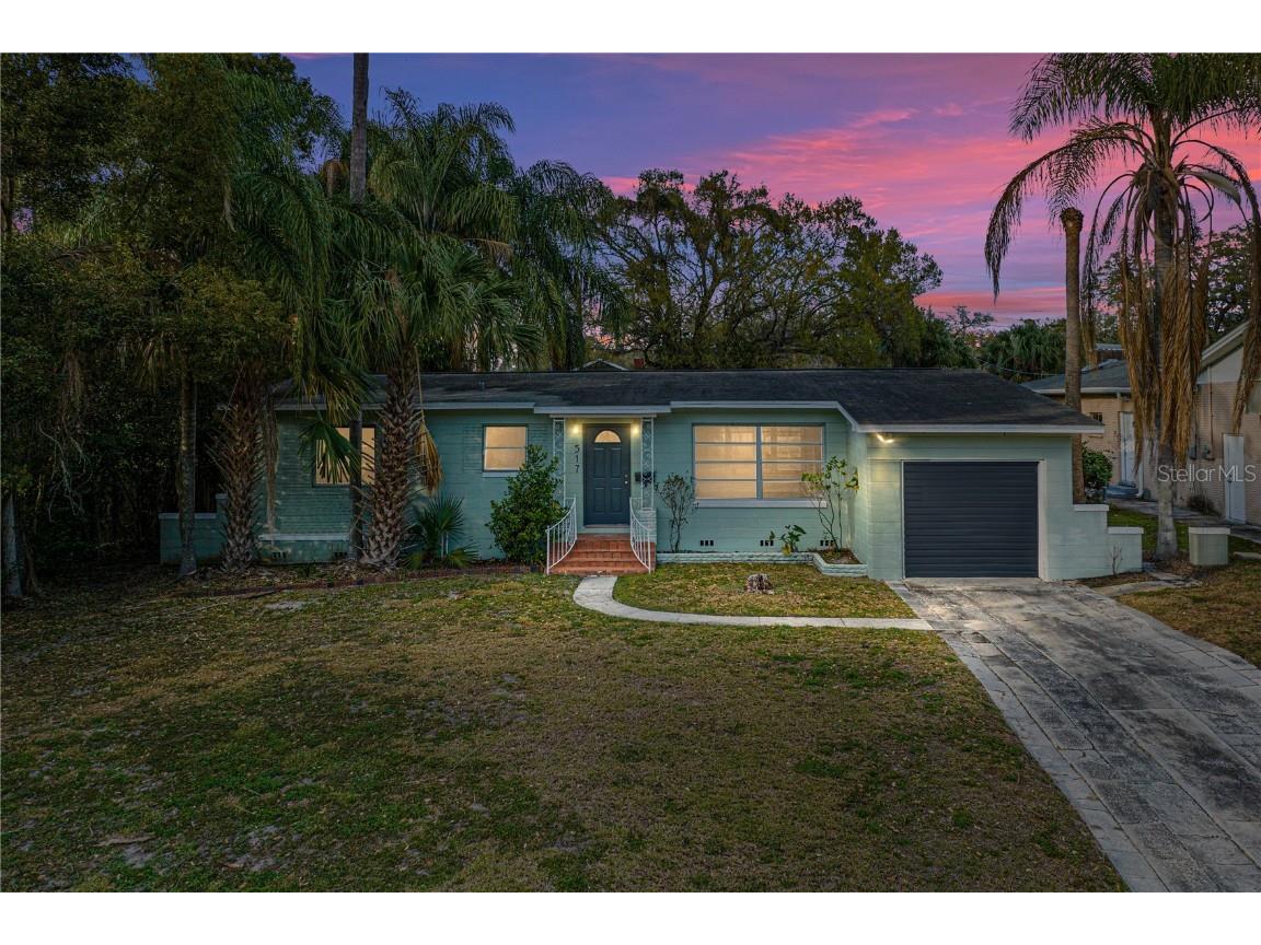 517 Palencia Place Lakeland FL 33803 L4935418 image1