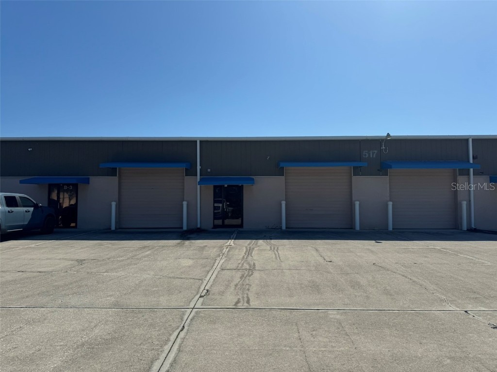 517 Paul Morris Drive #B2 Englewood FL 34223 D6143797 image1