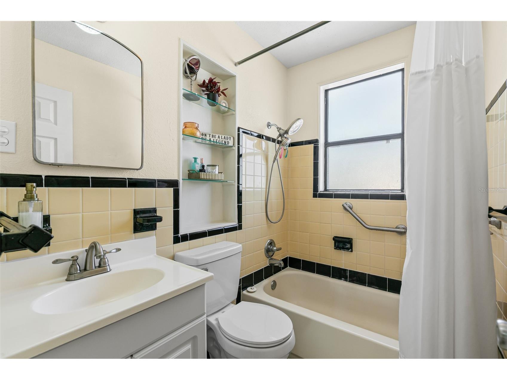 517 Revilo Boulevard Daytona Beach FL 32118 FC316840 image22