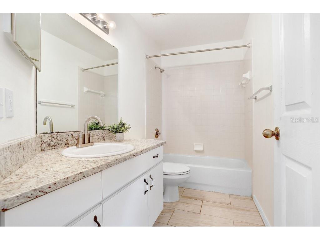 517 Royal Ridge Street Valrico FL 33594 TB8403767 image18