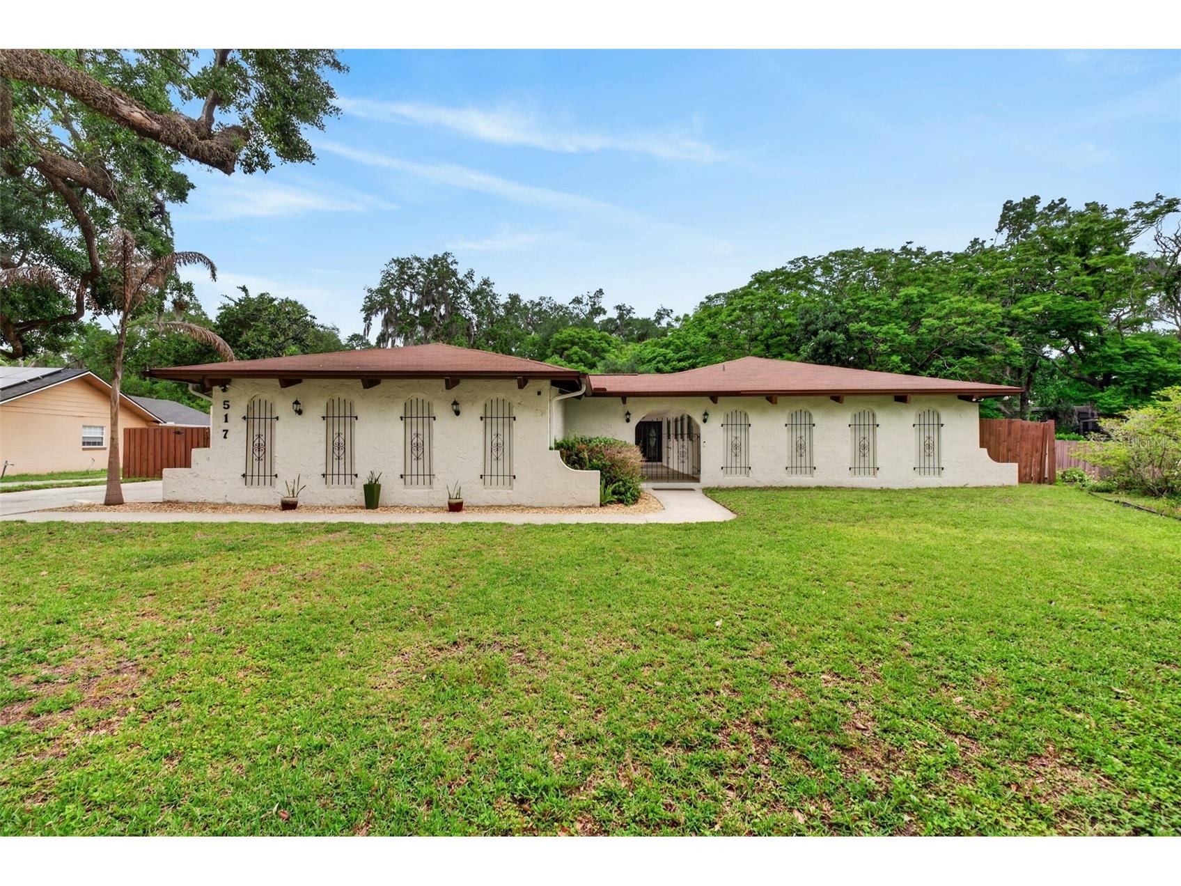 517 San Sebastian Prado Altamonte Springs FL 32714 - LITTLE WEKIVA RIVER O6396947 image1