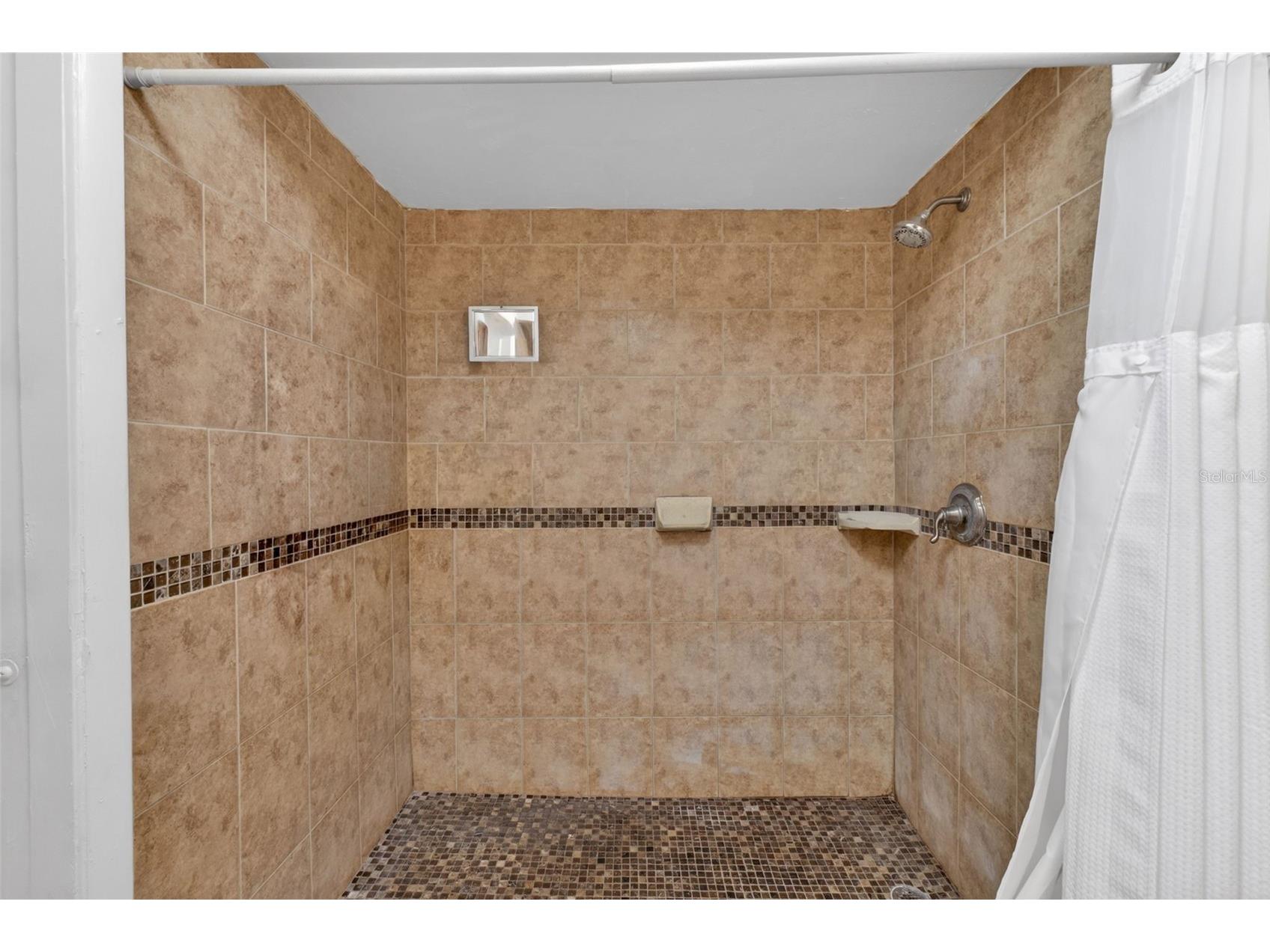 517 San Sebastian Prado Altamonte Springs FL 32714 - LITTLE WEKIVA RIVER O6396947 image36