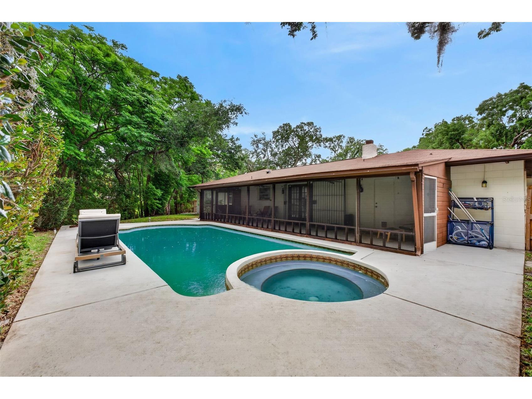 517 San Sebastian Prado Altamonte Springs FL 32714 - LITTLE WEKIVA RIVER O6396947 image8