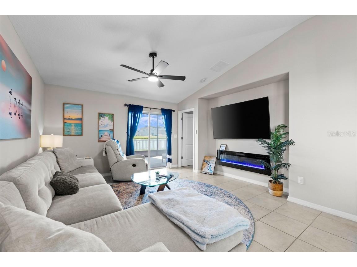 517 Serenity Mill Loop Ruskin FL 33570 A4662415 image12