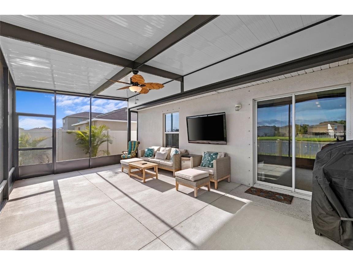 517 Serenity Mill Loop Ruskin FL 33570 A4662415 image28