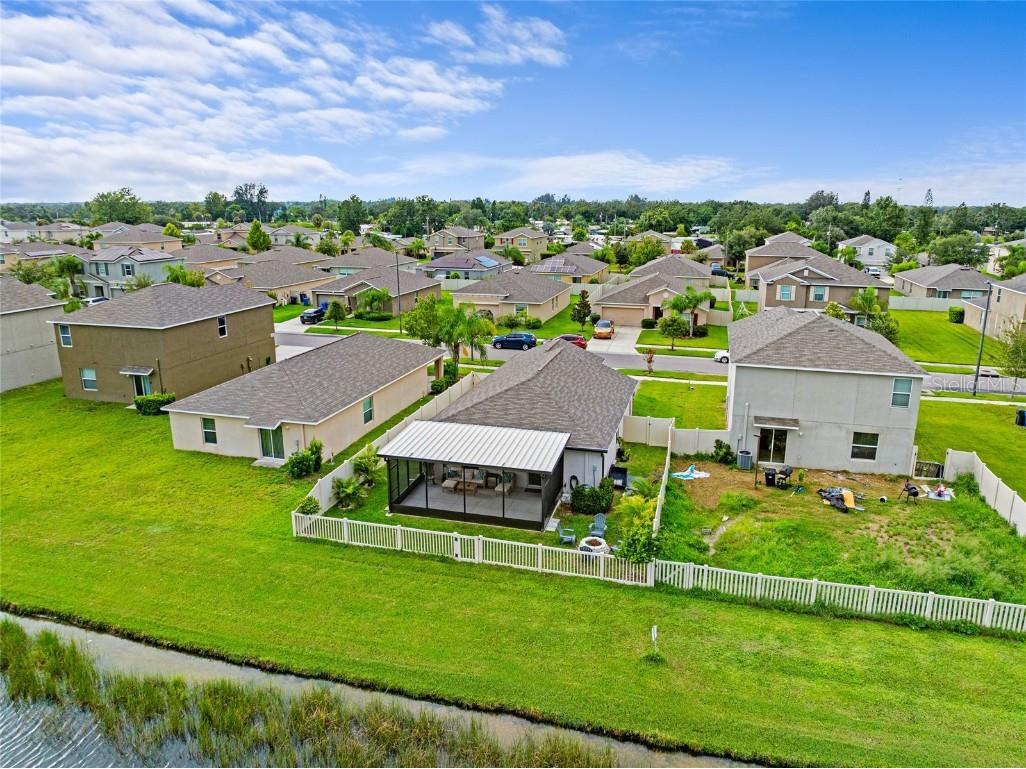 517 Serenity Mill Loop Ruskin FL 33570 A4662415 image37