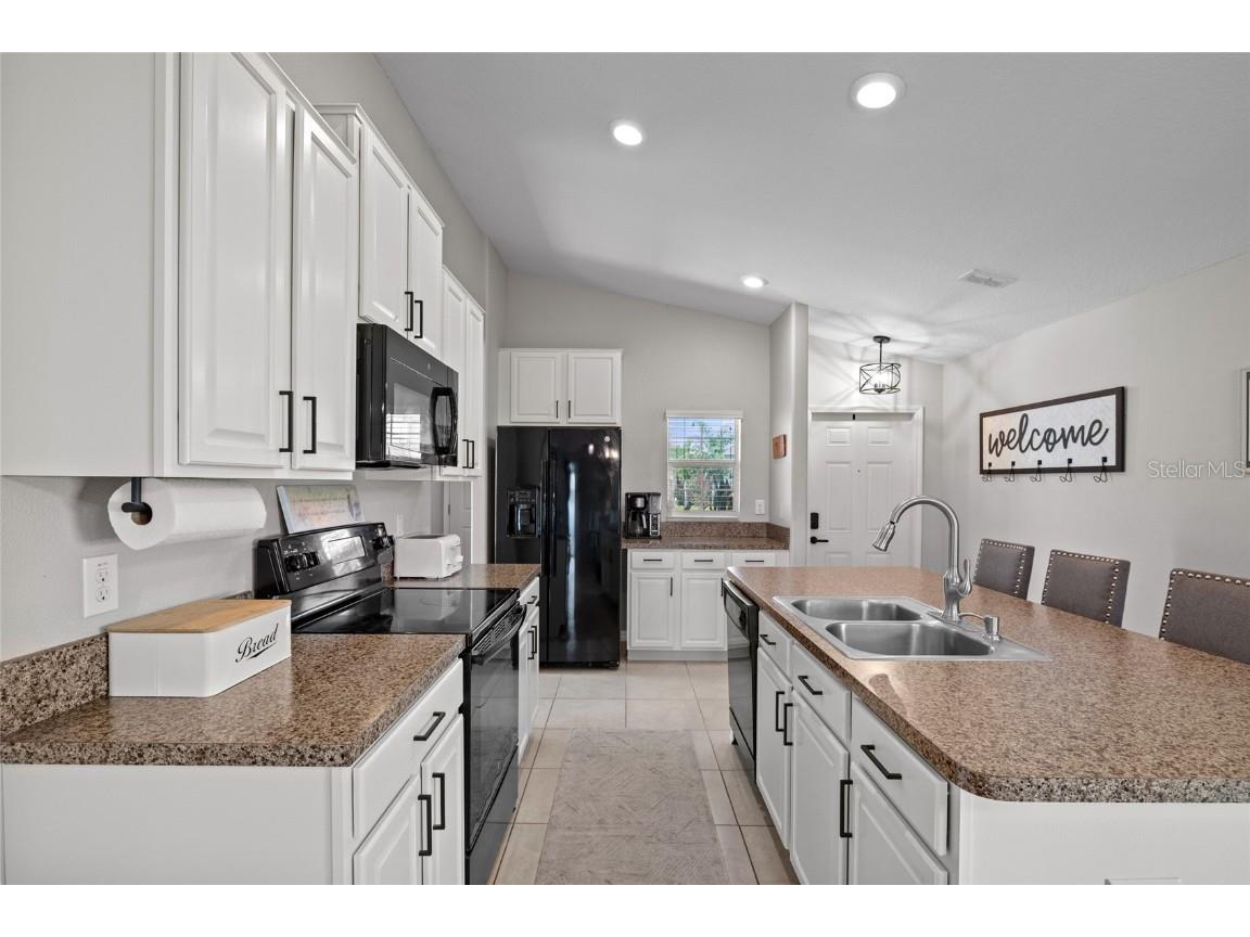 517 Serenity Mill Loop Ruskin FL 33570 A4662415 image7