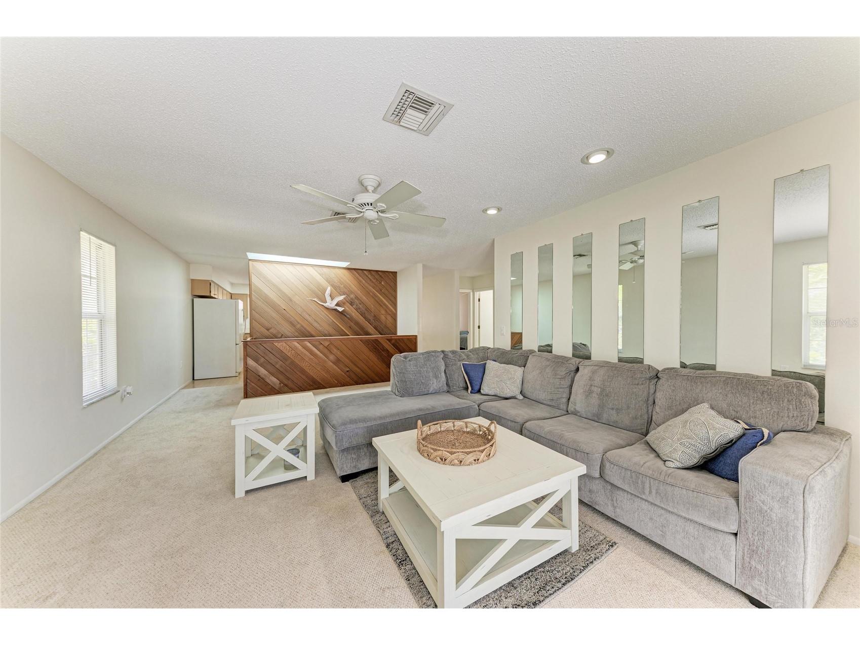 517 Spring Avenue Anna Maria FL 34216 A4689815 image11