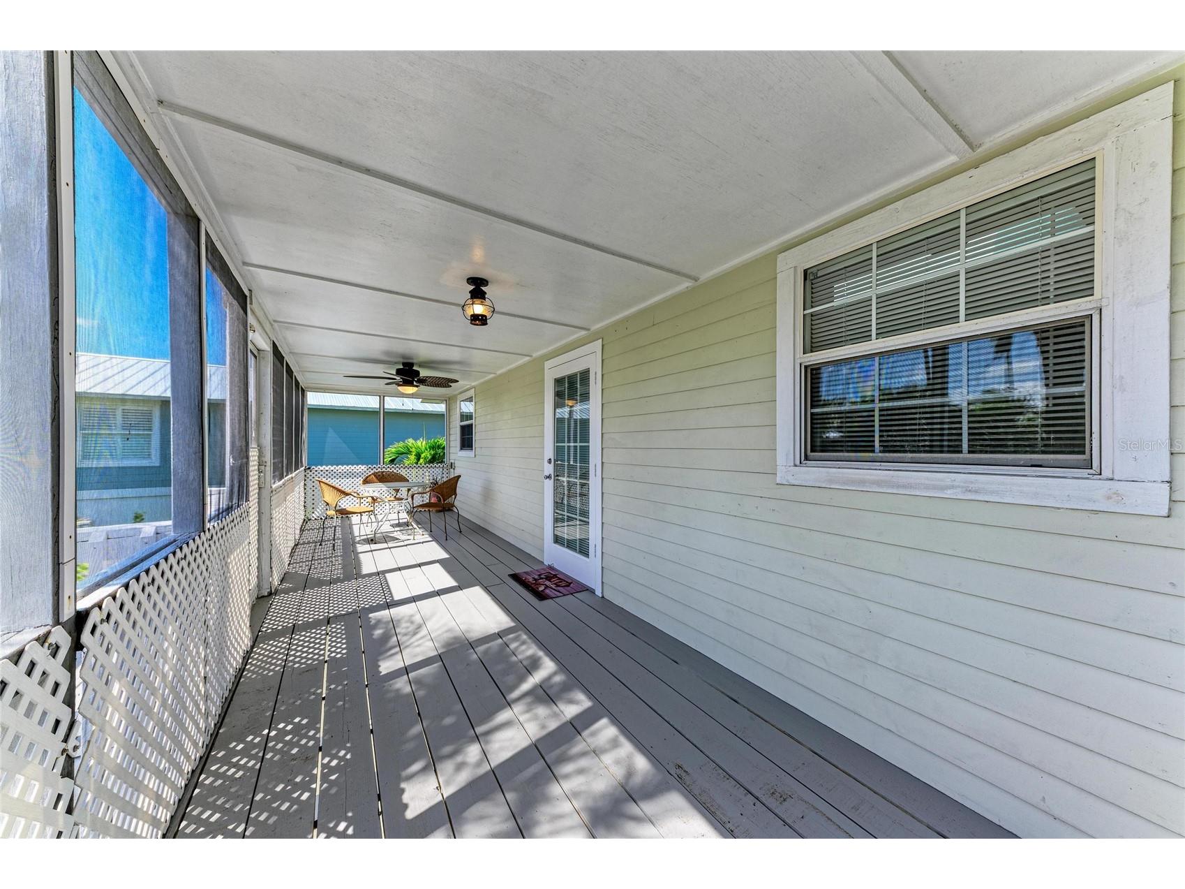 517 Spring Avenue Anna Maria FL 34216 A4689815 image33