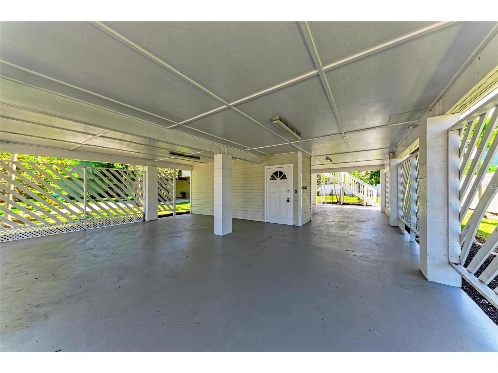 517 Spring Avenue Anna Maria FL 34216 A4689815 image36