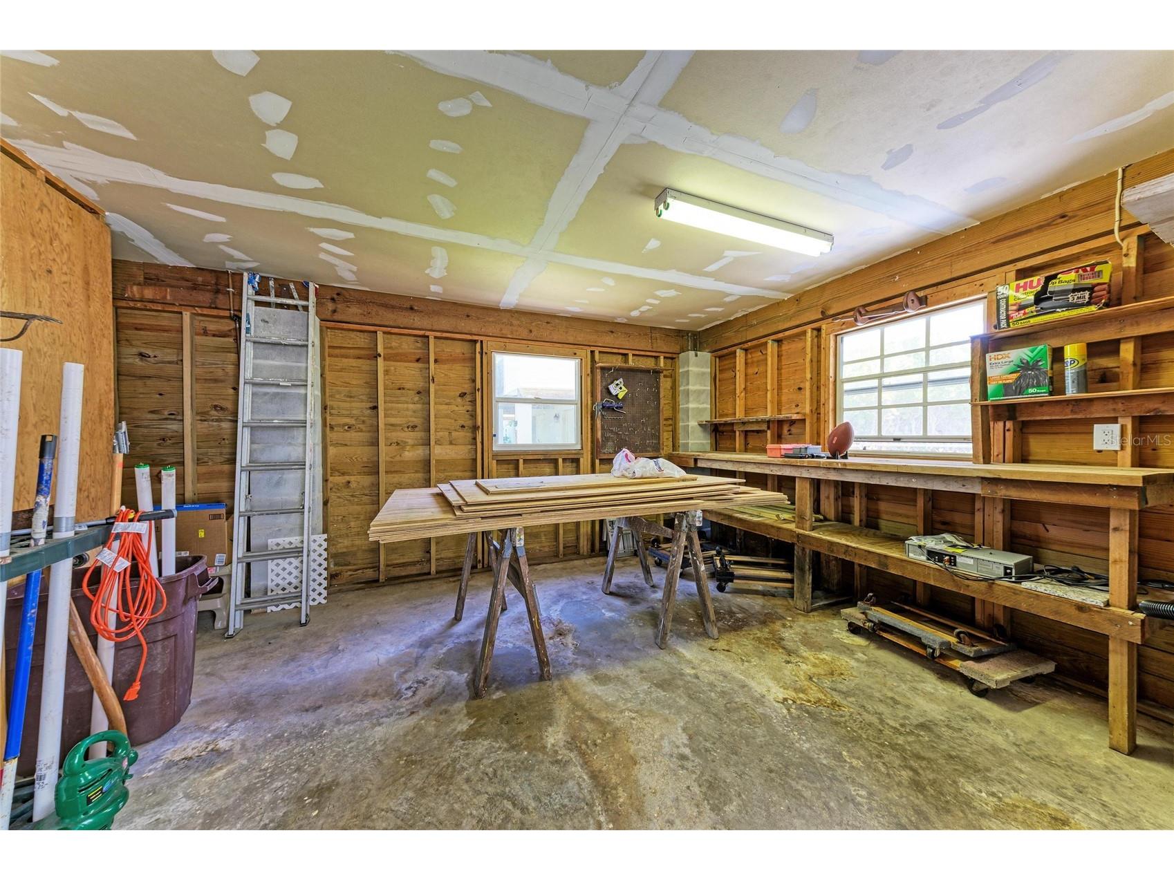 517 Spring Avenue Anna Maria FL 34216 A4689815 image38